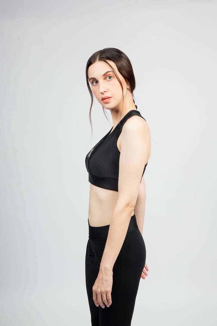 Sleek & Strong: Your Black Sports Bra Haven BOLTX